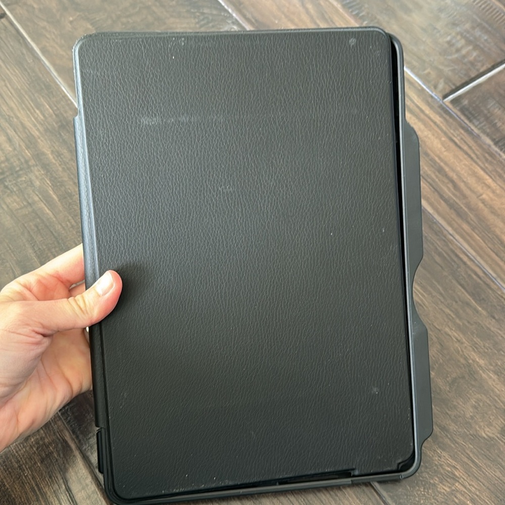 iPad case - Picture 4 of 9